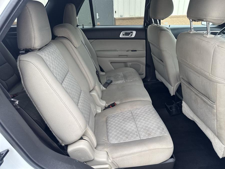 2015 Ford Explorer XLT photo