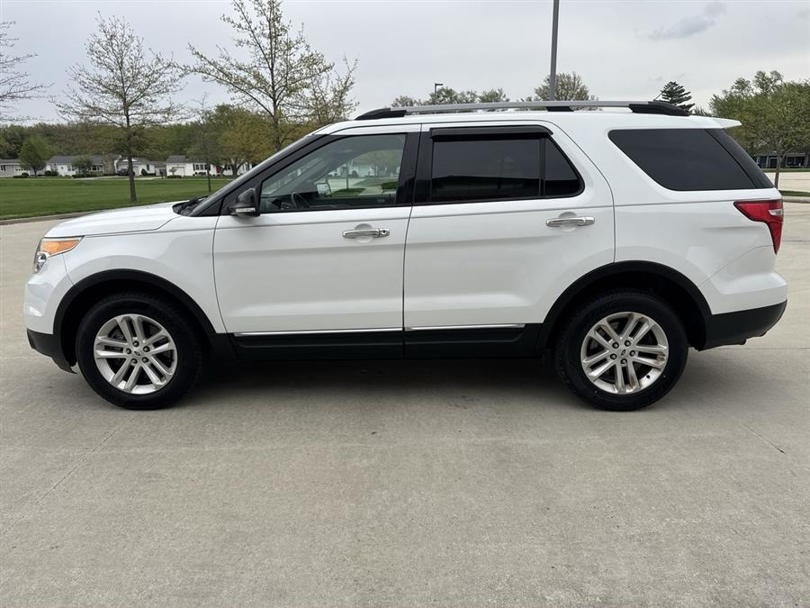 2015 Ford Explorer XLT photo