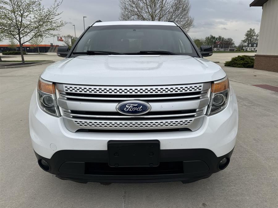 2015 Ford Explorer XLT photo