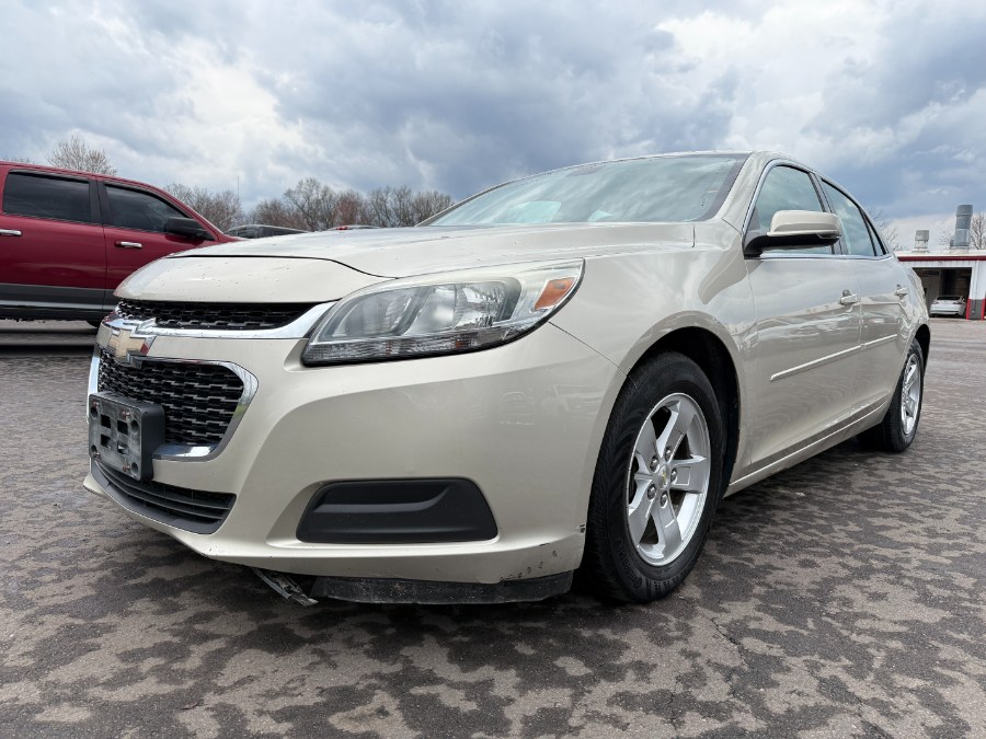 2014 Chevrolet Malibu LS photo