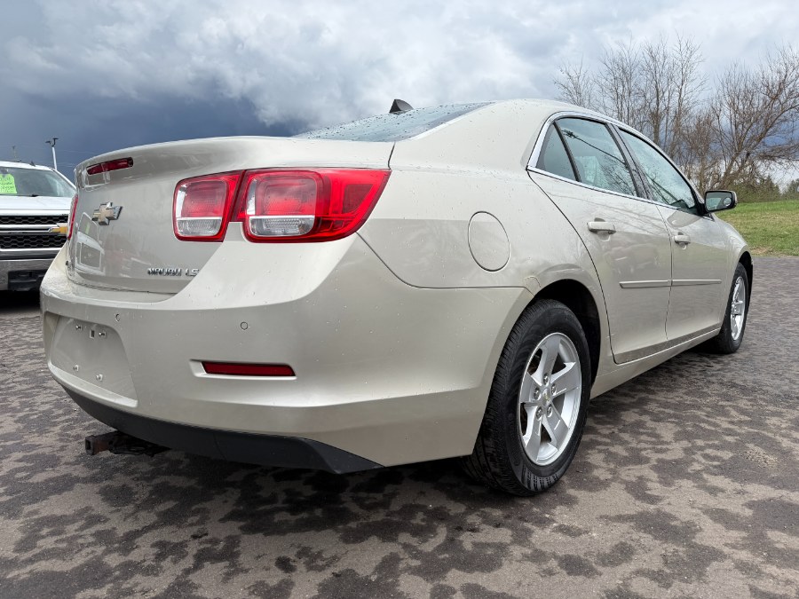 2014 Chevrolet Malibu LS photo