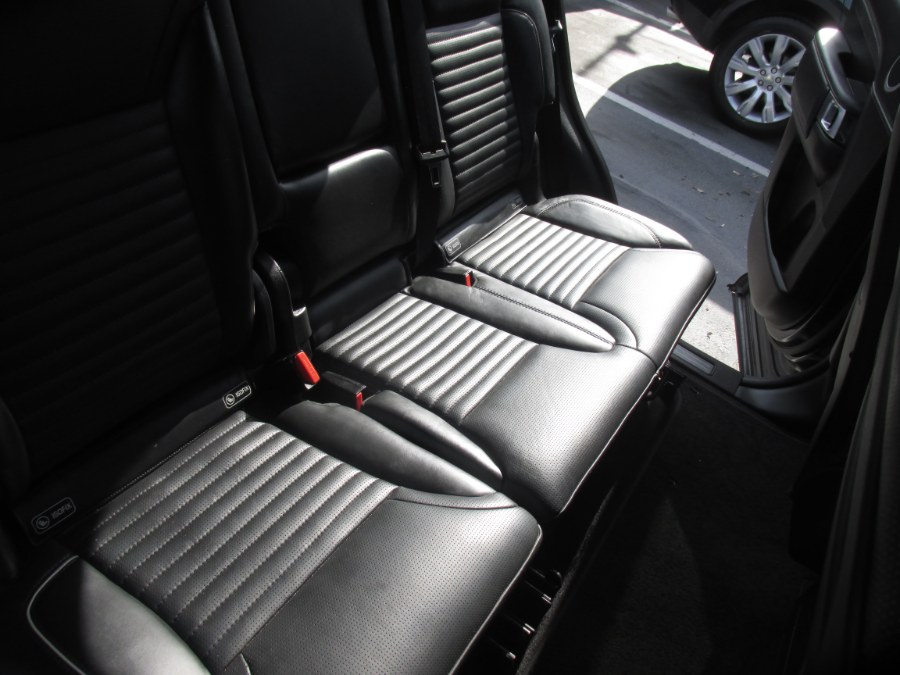2017 Land Rover Discovery HSE Luxury V6 Supercharged photo