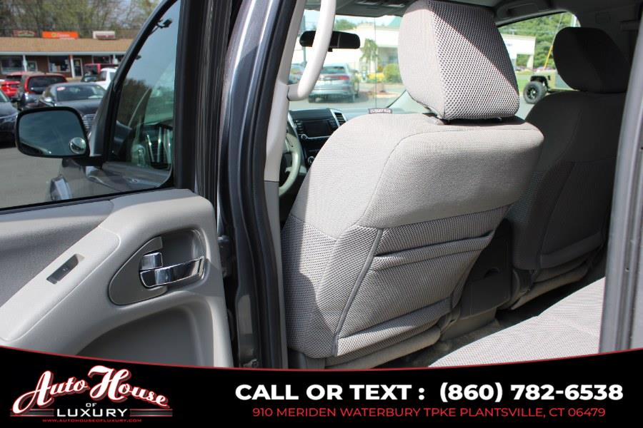 2017 Nissan Frontier Crew Cab 4x4 SV V6 Auto *Ltd A photo