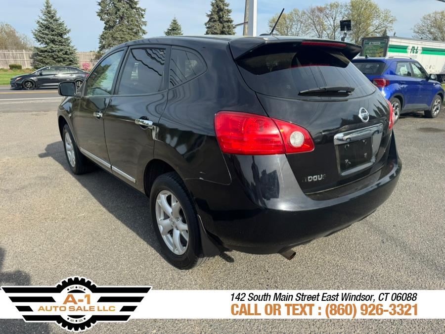 2012 Nissan Rogue S photo