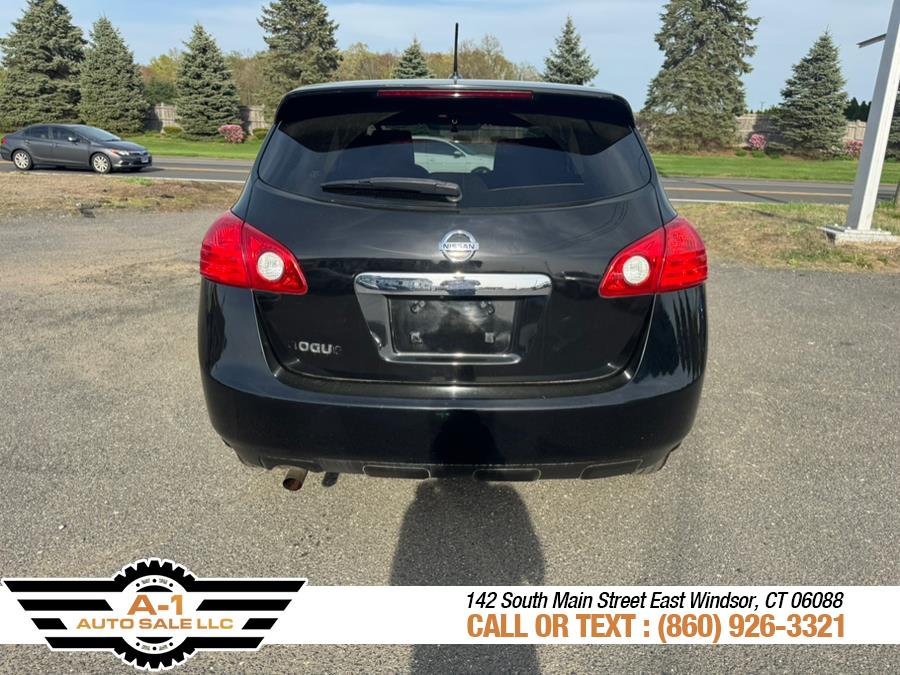 2012 Nissan Rogue S photo