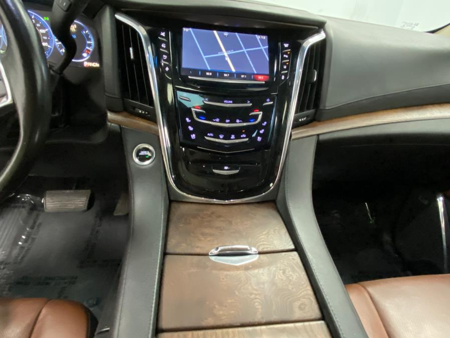 2015 Cadillac Escalade 4WD 4dr Premium photo