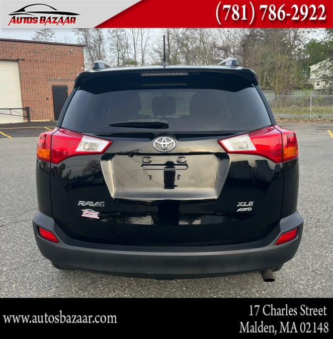 2015 Toyota RAV4 AWD 4dr XLE (Natl) photo