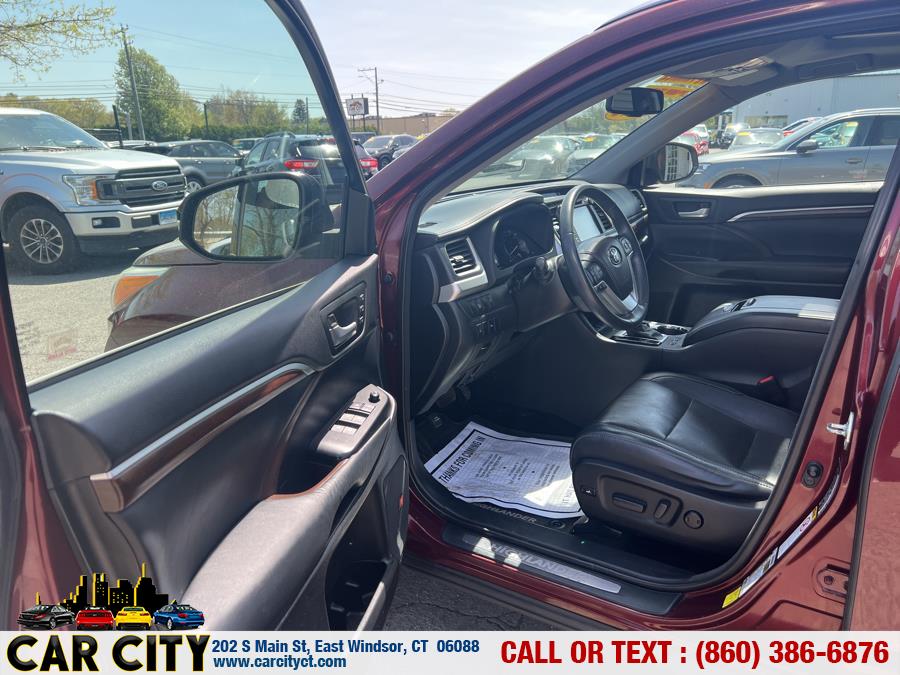 2015 Toyota Highlander AWD 4dr V6 Limited (Natl) photo