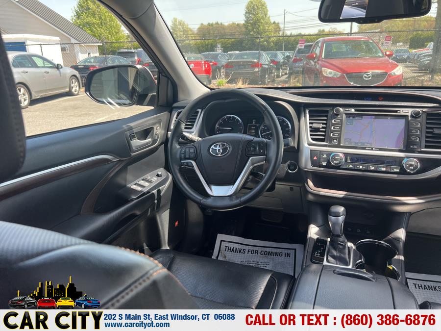 2015 Toyota Highlander AWD 4dr V6 Limited (Natl) photo