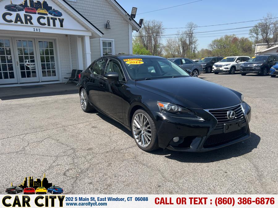 2014 Lexus IS 250 photo