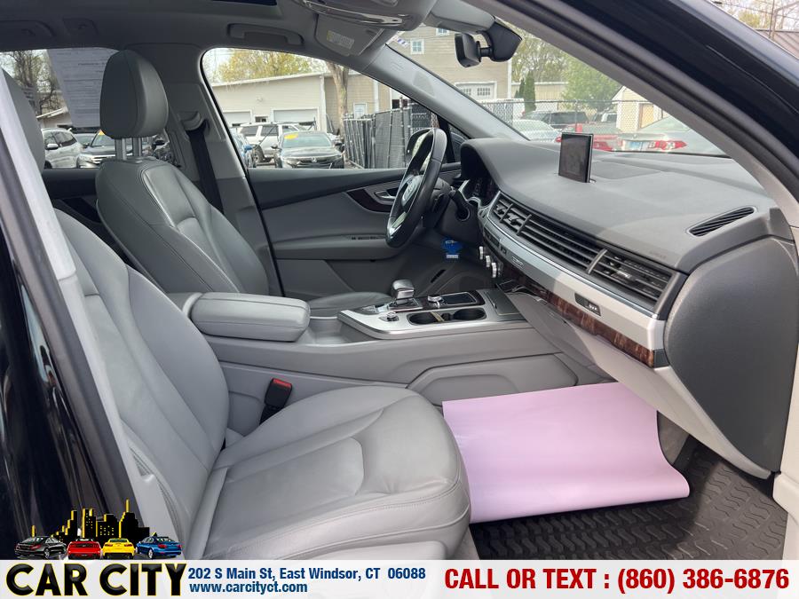 2019 Audi Q7 Premium Plus 45 TFSI quattro photo