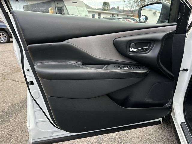 2021 Nissan Murano SV photo