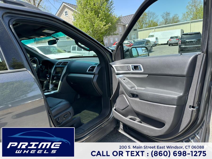 2015 Ford Explorer XLT photo