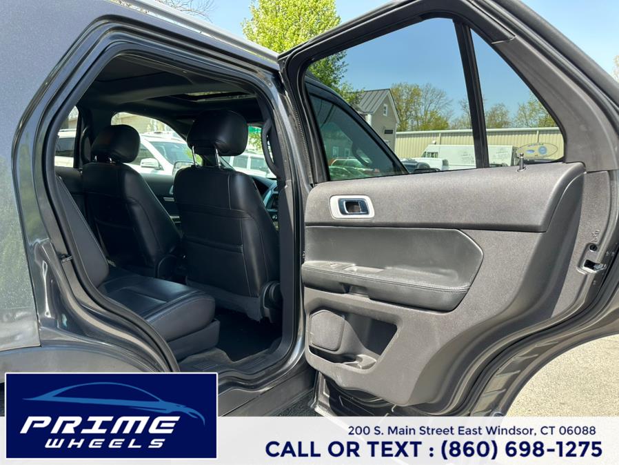 2015 Ford Explorer XLT photo