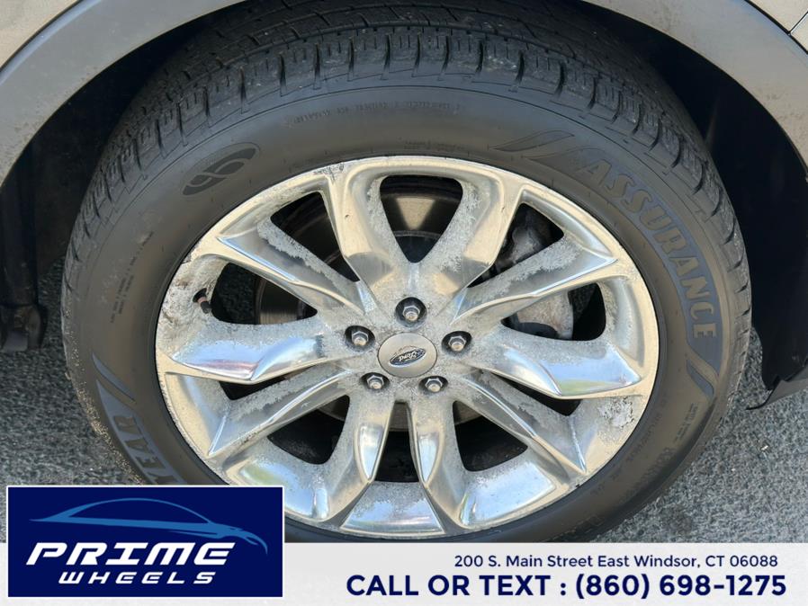 2015 Ford Explorer XLT photo