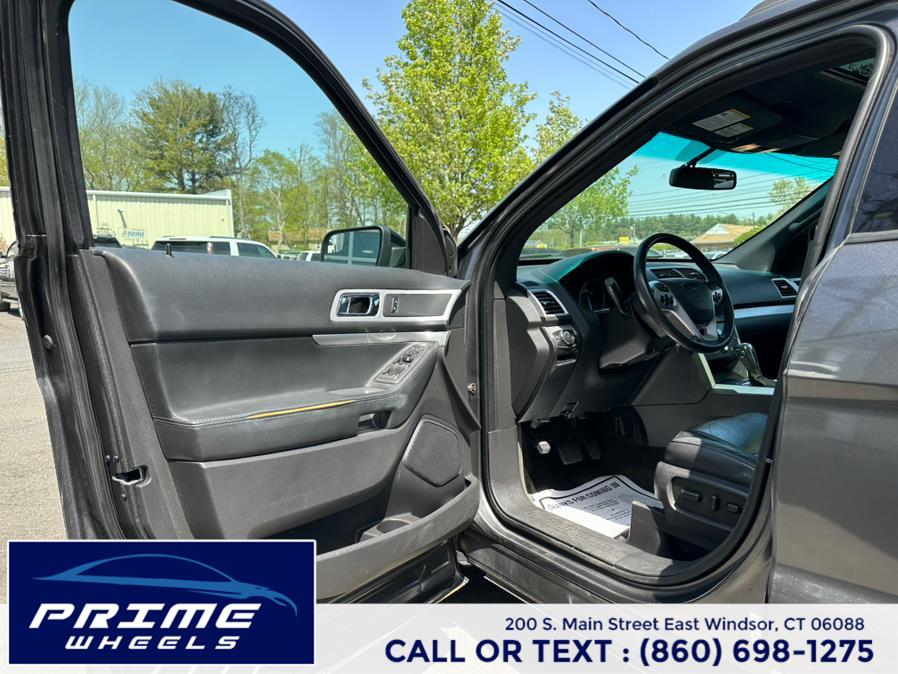 2015 Ford Explorer XLT photo