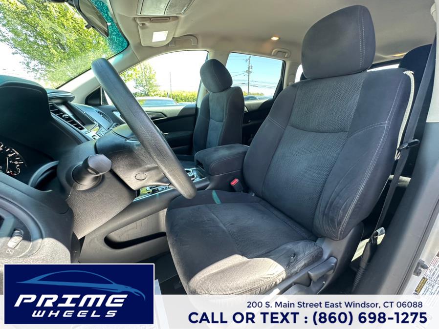 2015 Nissan Pathfinder 4WD 4dr SL photo