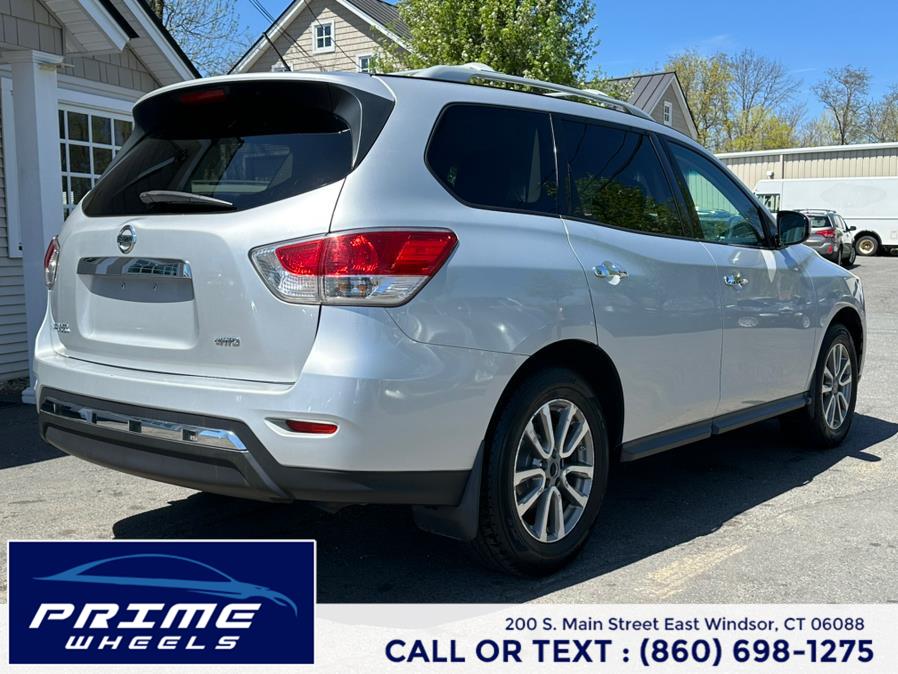 2015 Nissan Pathfinder 4WD 4dr SL photo