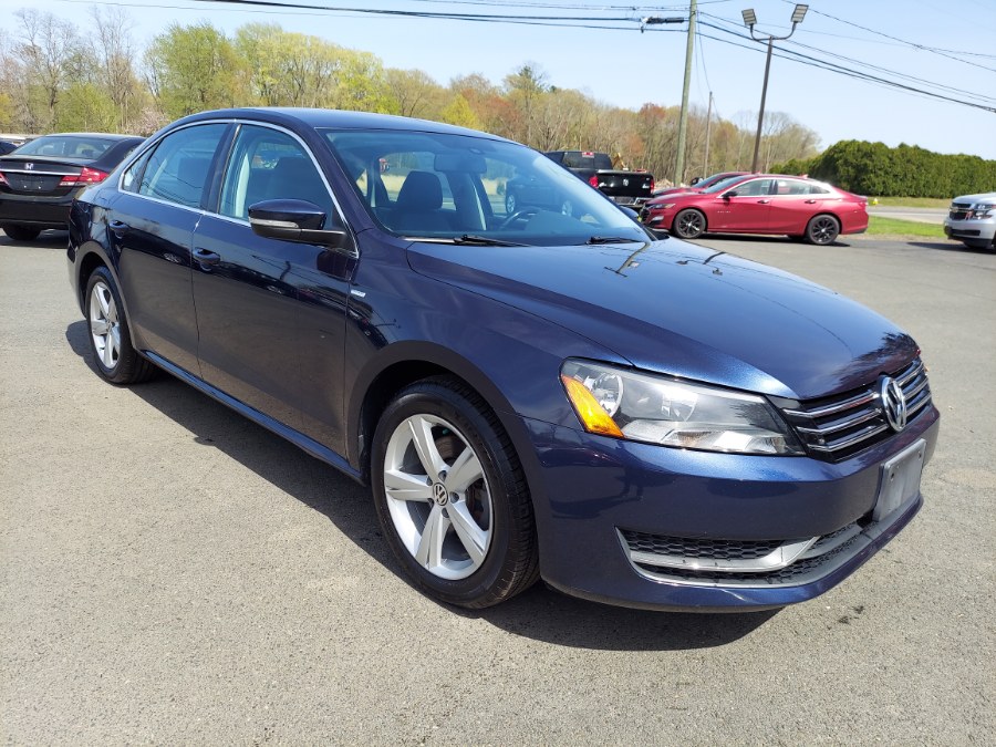 2014 Volkswagen Passat S PZEV photo