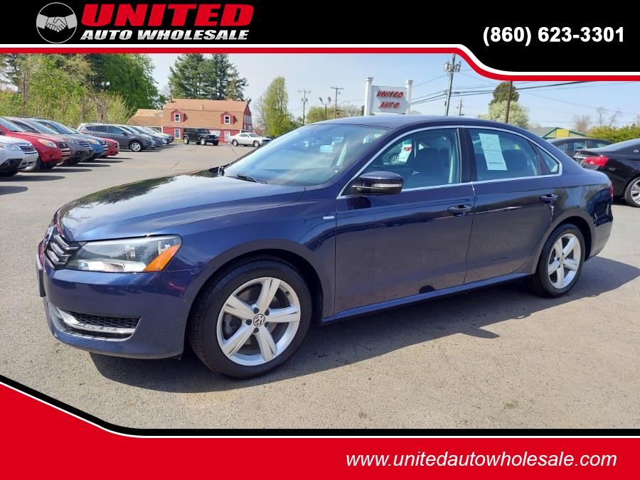 2014 Volkswagen Passat S PZEV photo