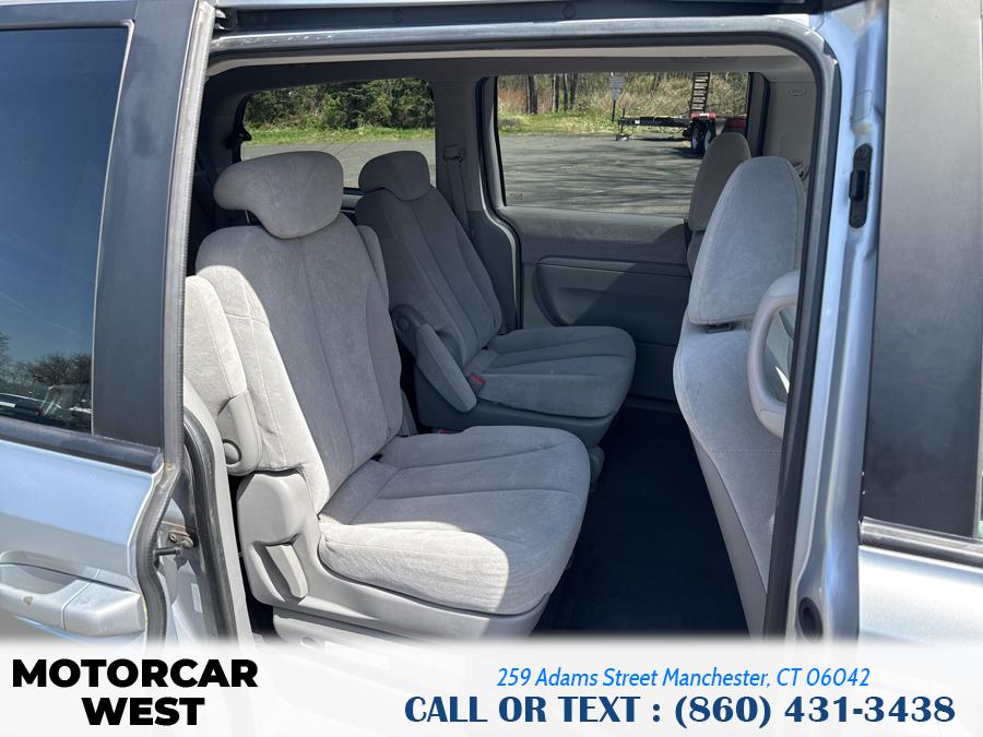 2008 Kia Sedona LX photo