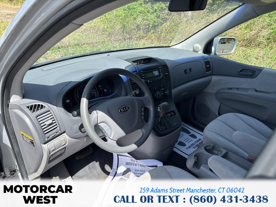 2008 Kia Sedona LX photo