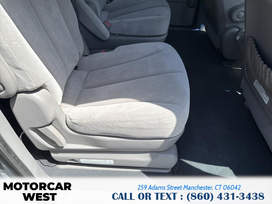 2008 Kia Sedona LX photo