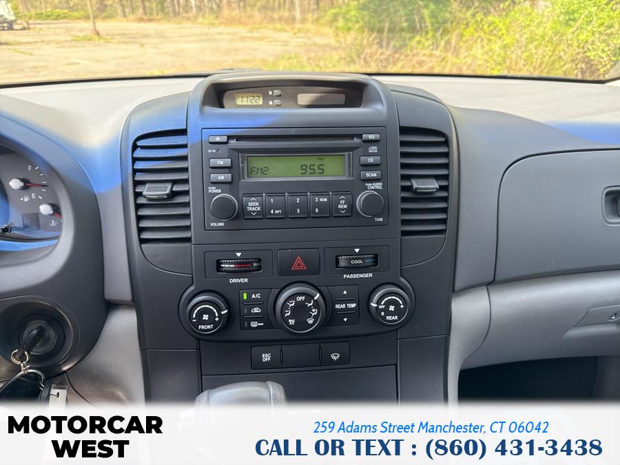 2008 Kia Sedona LX photo