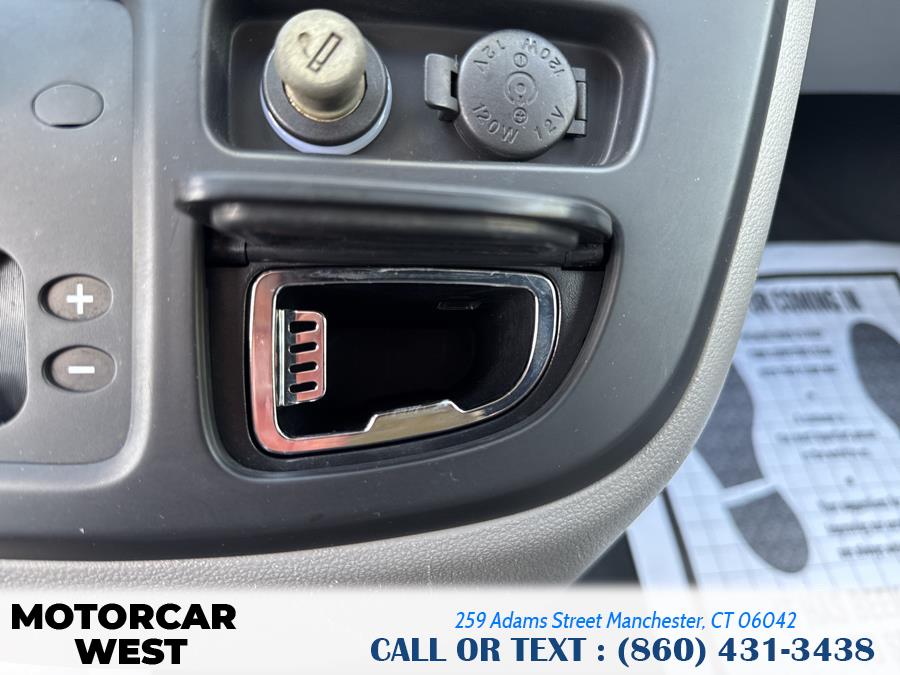 2008 Kia Sedona LX photo