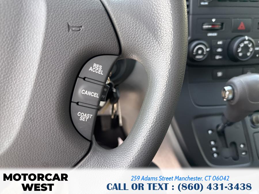 2008 Kia Sedona LX photo