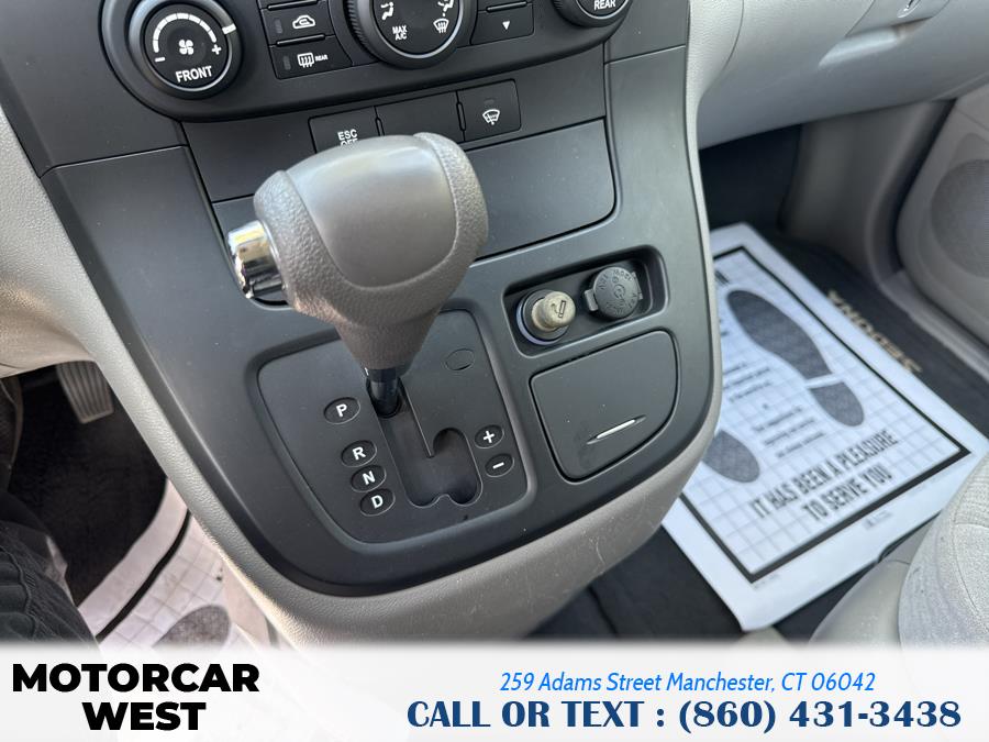 2008 Kia Sedona LX photo
