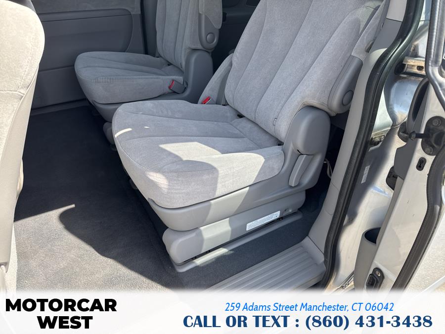 2008 Kia Sedona LX photo