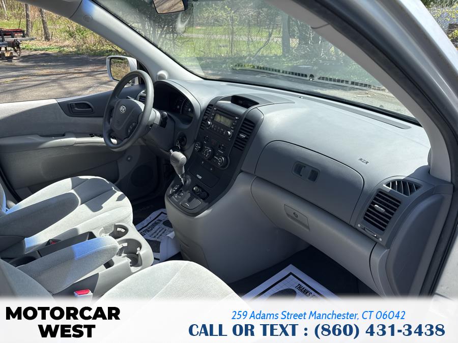 2008 Kia Sedona LX photo