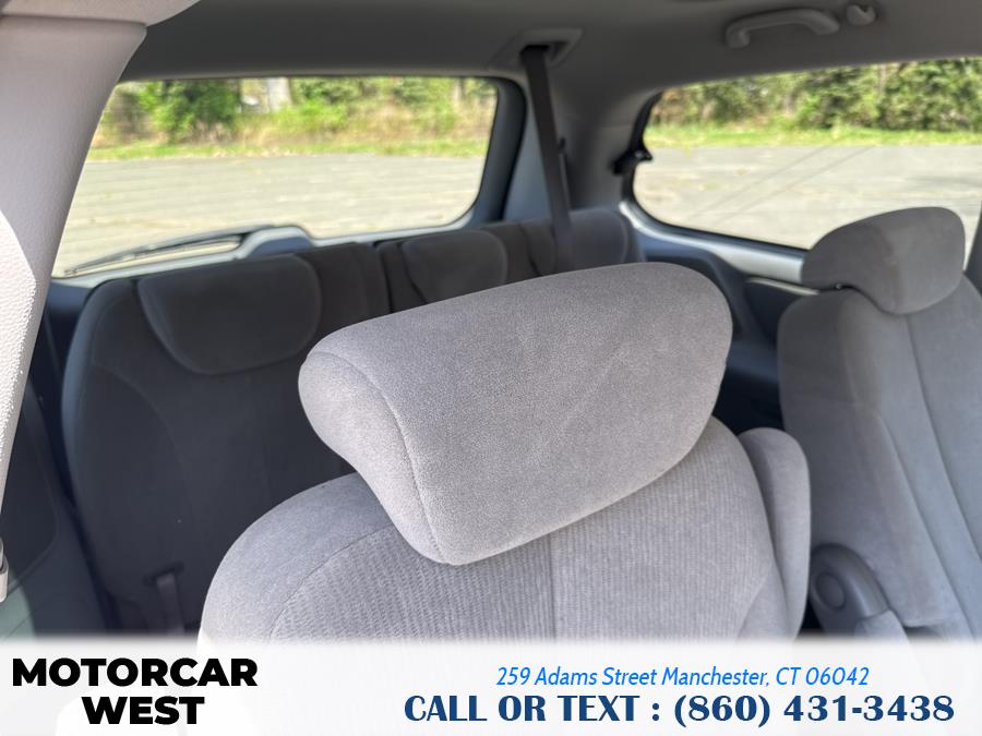 2008 Kia Sedona LX photo