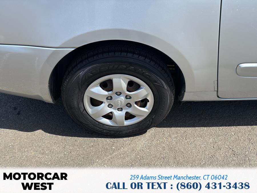 2008 Kia Sedona LX photo