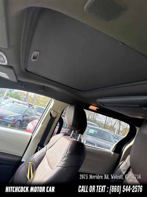 2023 Toyota Sienna Platinum photo