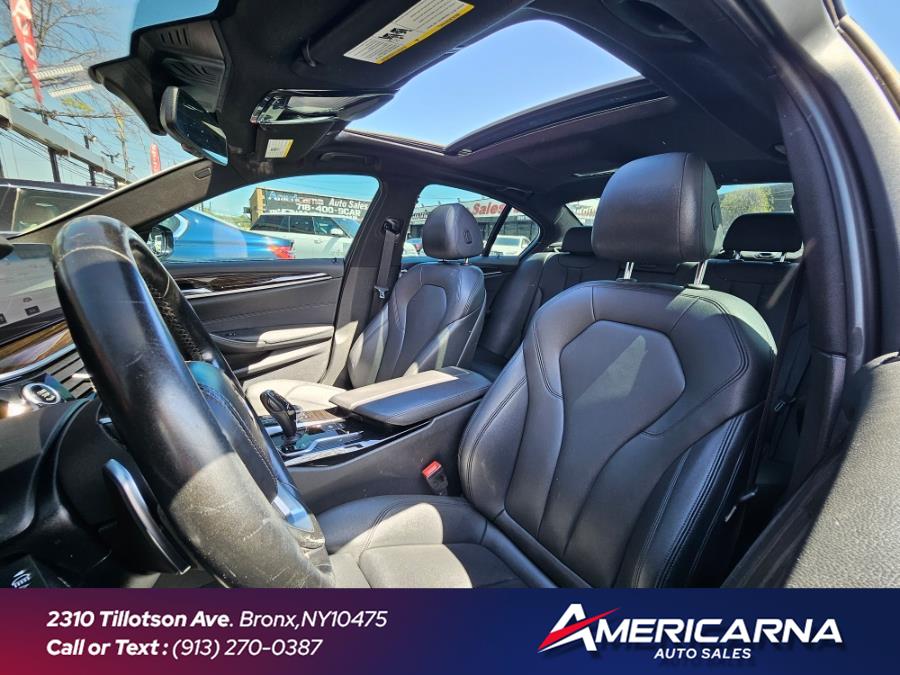 2019 BMW 5-Series 530i xDrive Sedan photo