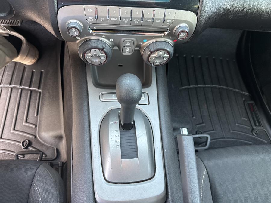 2015 Chevrolet Camaro 2dr Cpe LS w/2LS photo