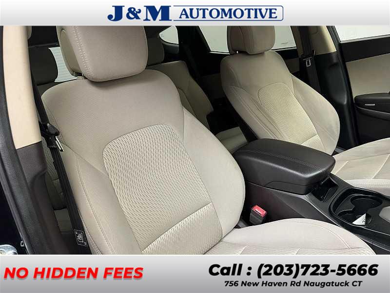 2017 Hyundai Santa Fe Sport 2.4L photo
