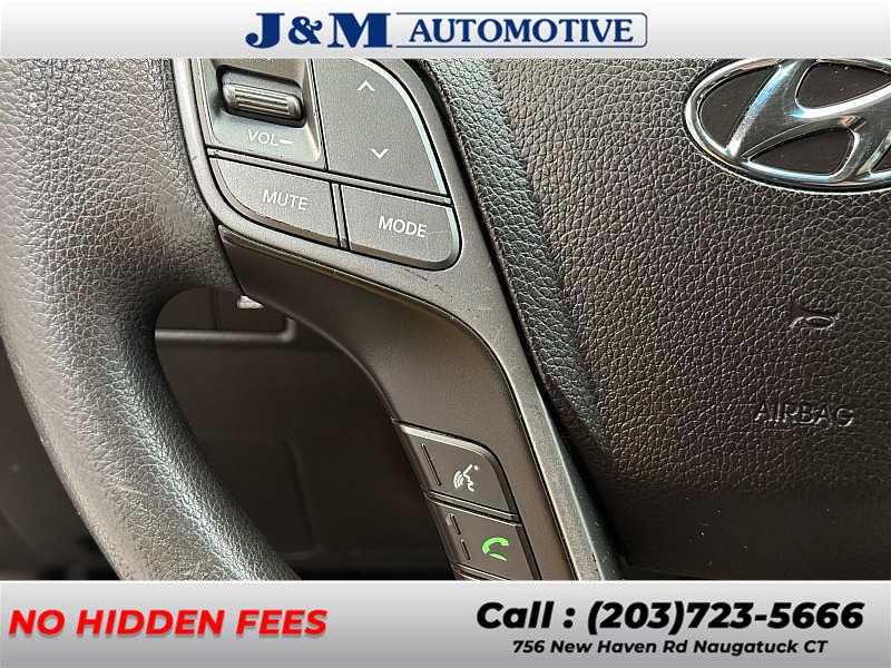 2017 Hyundai Santa Fe Sport 2.4L photo