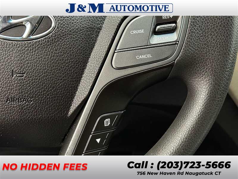 2017 Hyundai Santa Fe Sport 2.4L photo