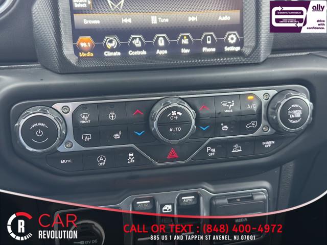 2020 Jeep Gladiator Overland 4X4 photo