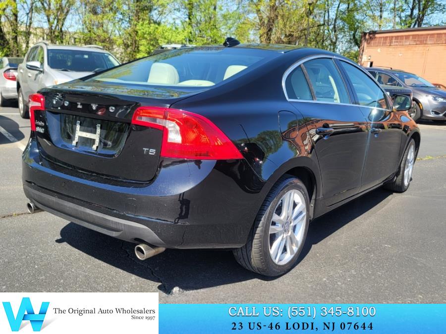 2013 Volvo S60 T5 photo