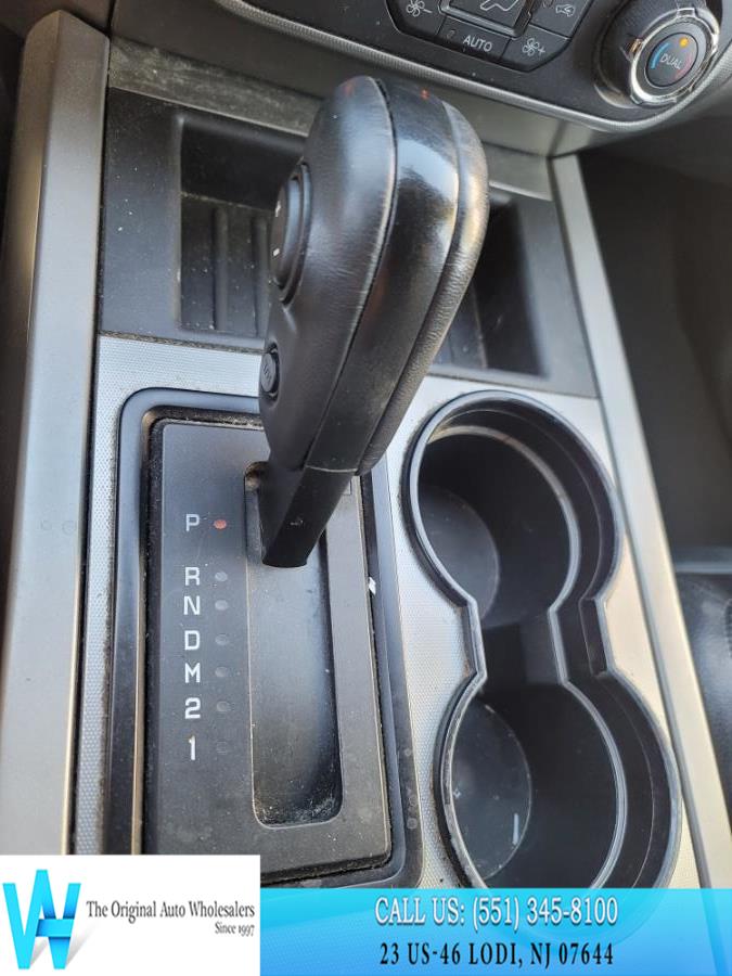 2015 Ford Expedition EL 4WD 4dr XLT photo