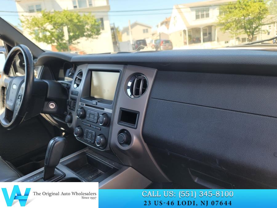 2015 Ford Expedition EL 4WD 4dr XLT photo