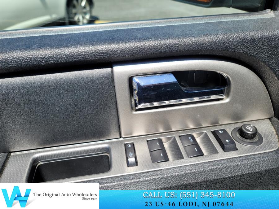 2015 Ford Expedition EL 4WD 4dr XLT photo