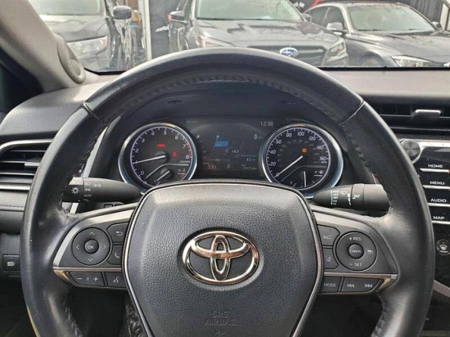 2020 Toyota Camry XLE Auto Natl photo