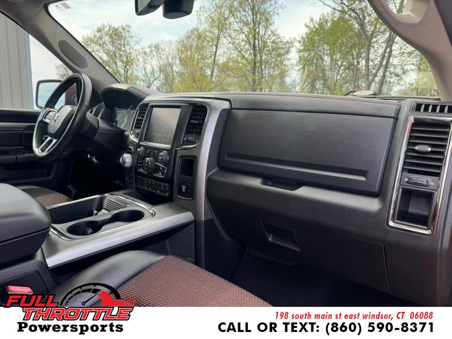 2017 RAM 1500 Sport 4x4 Crew Cab 5''7