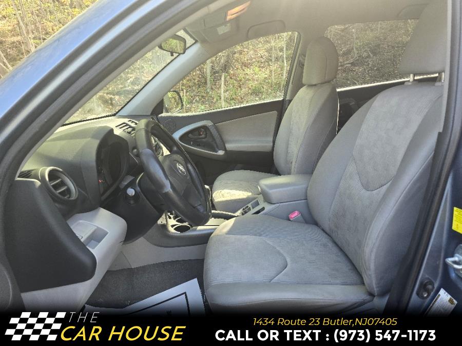 2009 Toyota RAV4 photo
