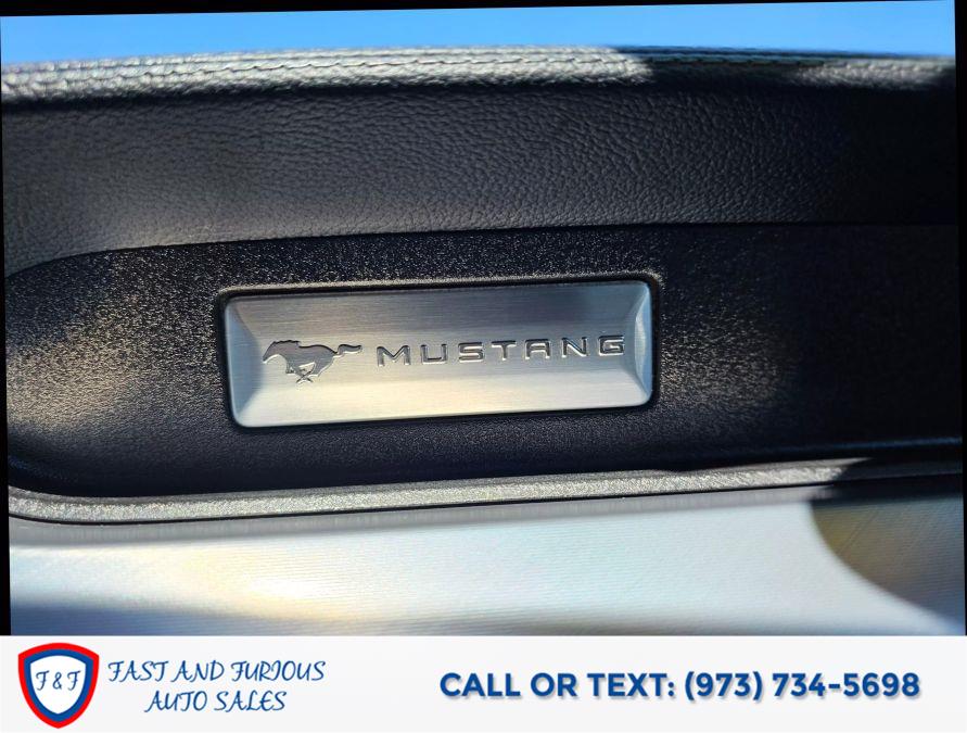 2023 Ford Mustang EcoBoost Premium Convertible 2 photo